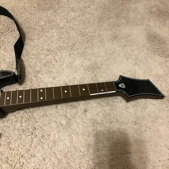 Brand: Guitar HeroLive Guitar Controller with Strap - Picture 3 of 13